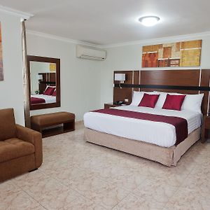 Hotel Coral Suites